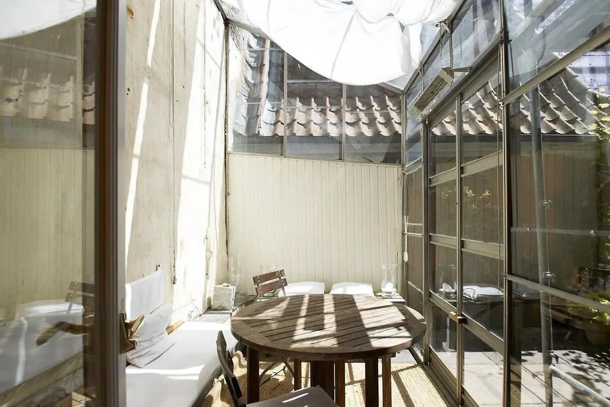 Appartement Balkon Med Udsigt Midt I Kobenhavn